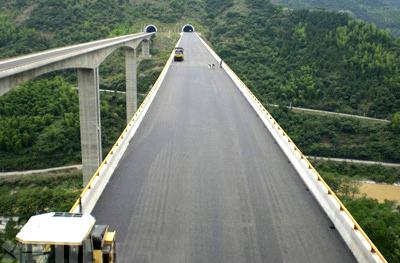 海川SINOTPS沥青混凝土高粘改性剂